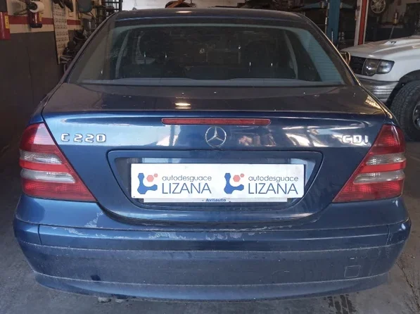 Mercedes c220 w203 - Imagen 4