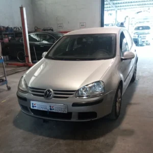 Volkswagen Golf V