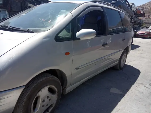 Ford Galaxy - Imagen 2