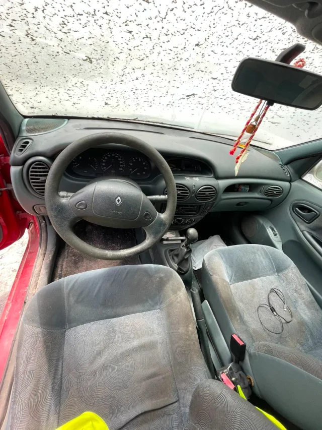 Renault Megane 1 - Imagen 4