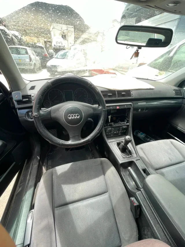 Audi A4 1.8 Q 5V 2001 - Imagen 5